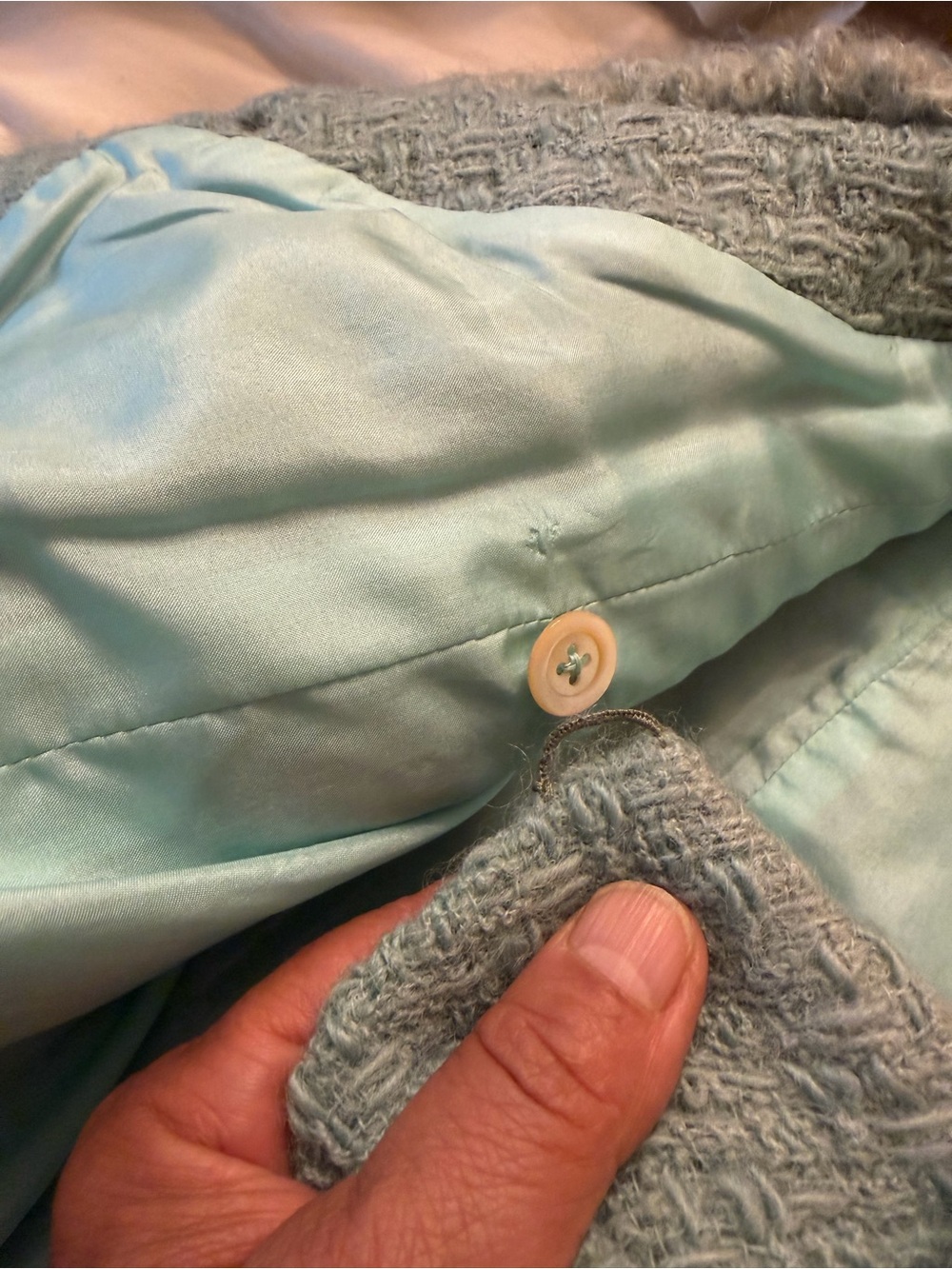 Chanel Vintage Mint Bouclé Skirt Suit with Gold Buttons size 34 - Picture 12 of 17